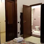 La Dimora Di Re Ferdinando Bed & Breakfast 3*
