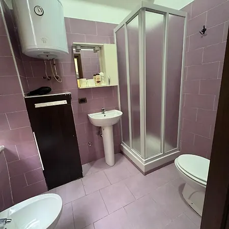 La Dimora Di Re Ferdinando Bed and Breakfast 3*