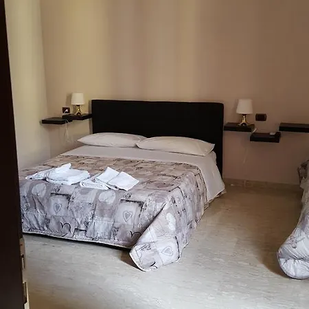 Panzió La Dimora Di Re Ferdinando Nápoly