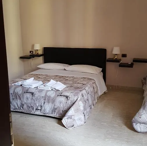 B&B La Dimora Di Re Ferdinando 나폴리